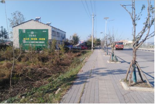 柳城书山南院墙体广告