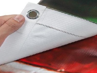 柳城喷绘和刀刮布的工艺区别。