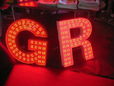 柳城LED发光字有哪些优势？